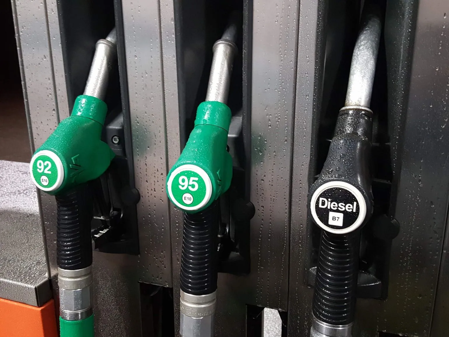 Можно ли смешивать 92 и 95 бензин?
