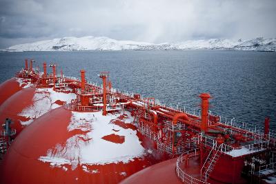 Норвегия планирует расширить разведку месторождений в Арктической зоне