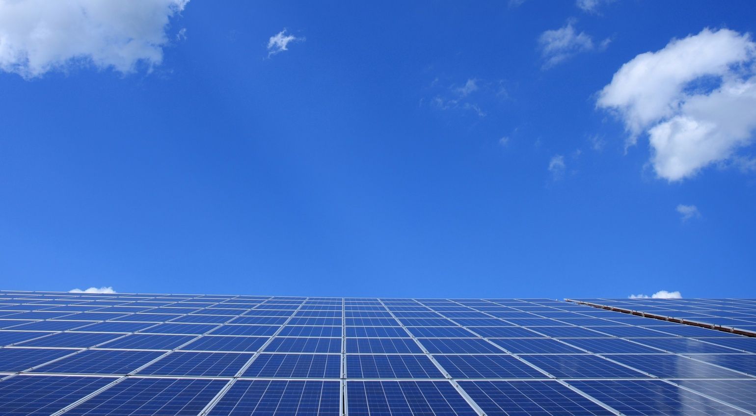 Израиль планирует нарастить мощности солнечных электростанций