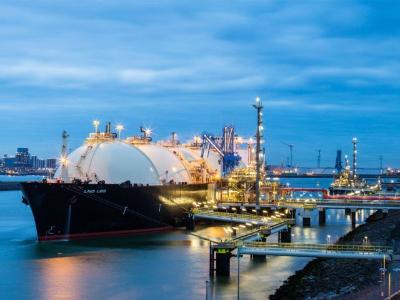 Нефтяные гиганты вступят в борьбу за право участвовать в расширении СПГ-проекта Катара