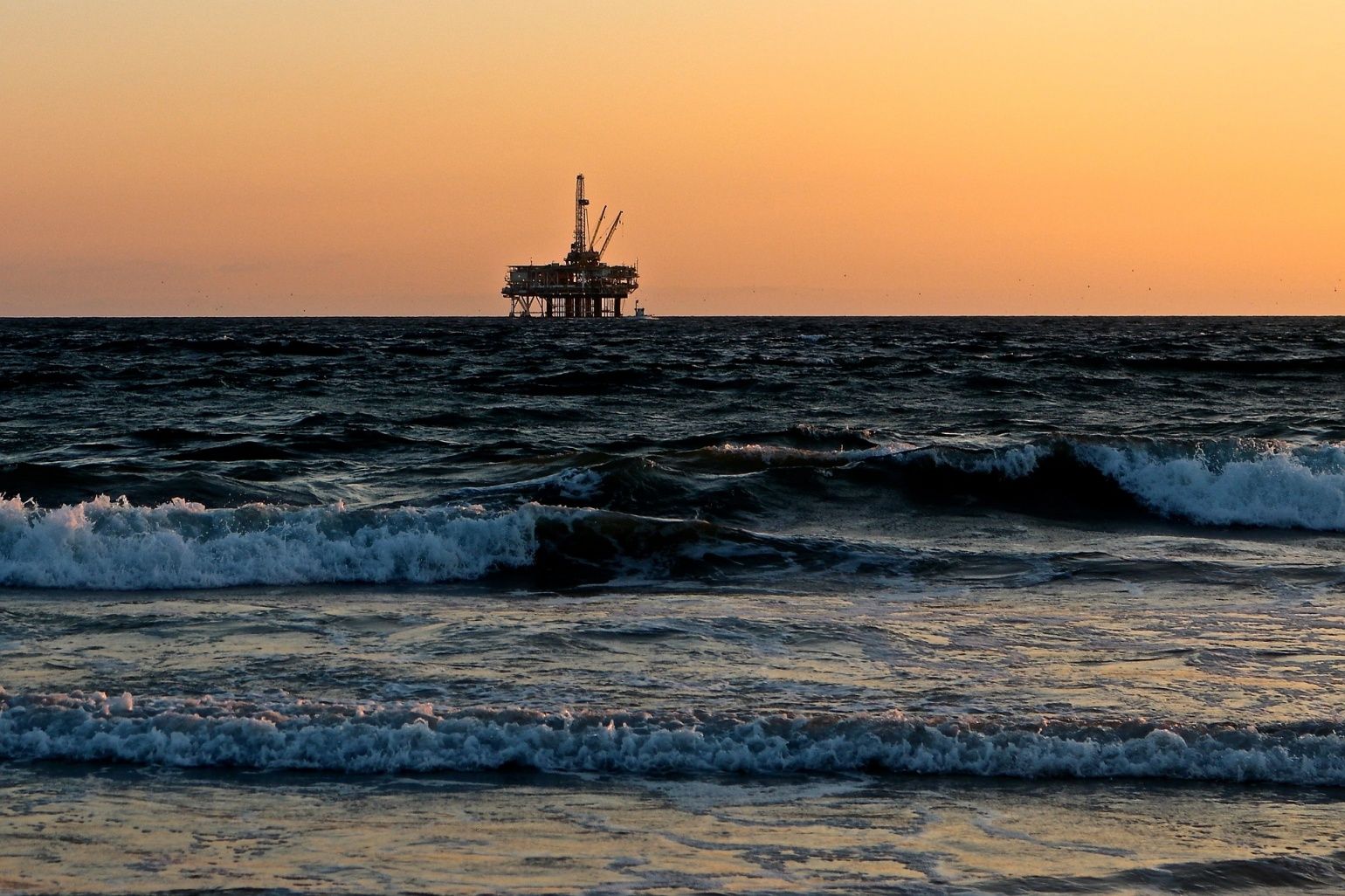 Эксперты прогнозируют рост нефтяного рынка