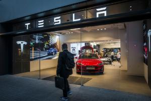 Норвежский фонд может остаться акционером Tesla