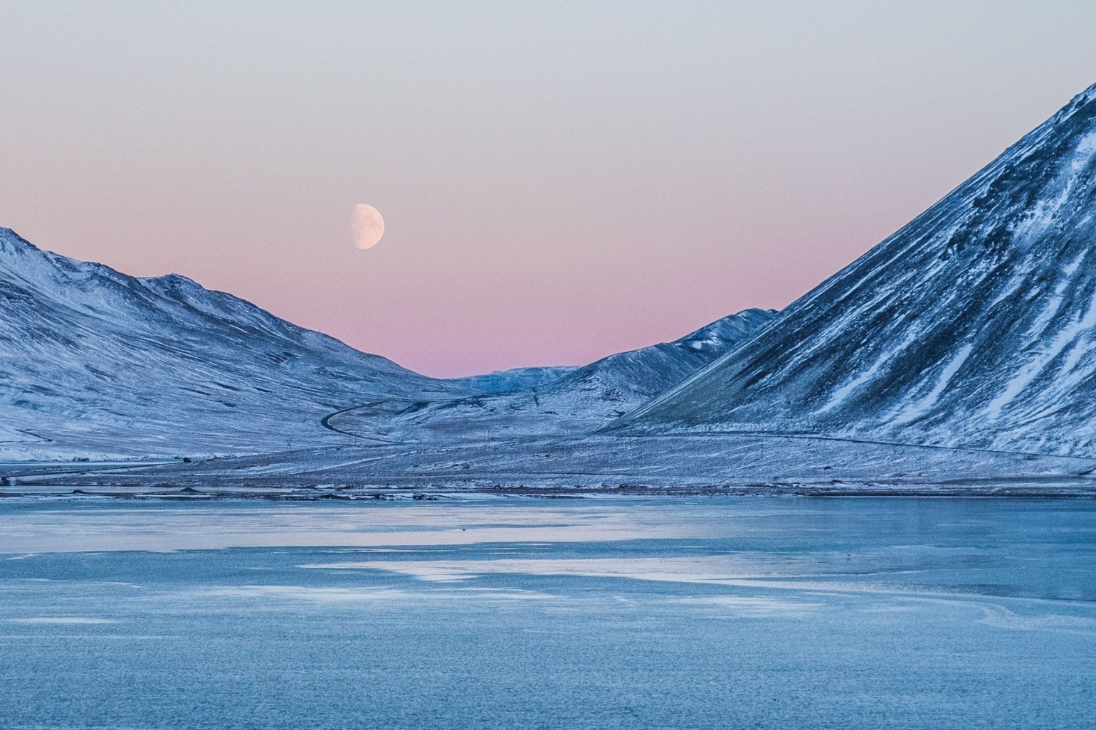 Норвегия расширяет разведочное бурение в арктической зоне
