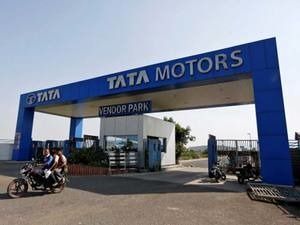 Tata Motors запускает фирменные масла для диапазона CV