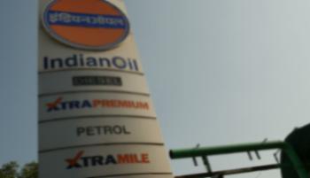 Индия замещает иранскую нефть американской