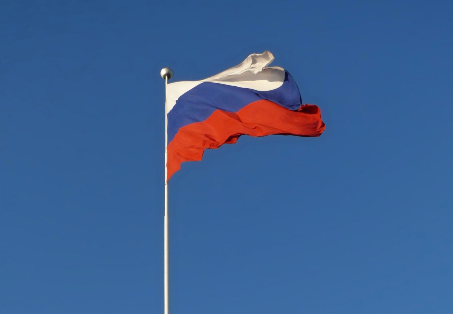 Россия выполнила условия сделки ОПЕК+ на 100% в мае