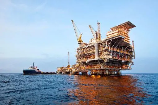 BP присоединилась к Shell в крупнейшем в мире нефтяном хедже